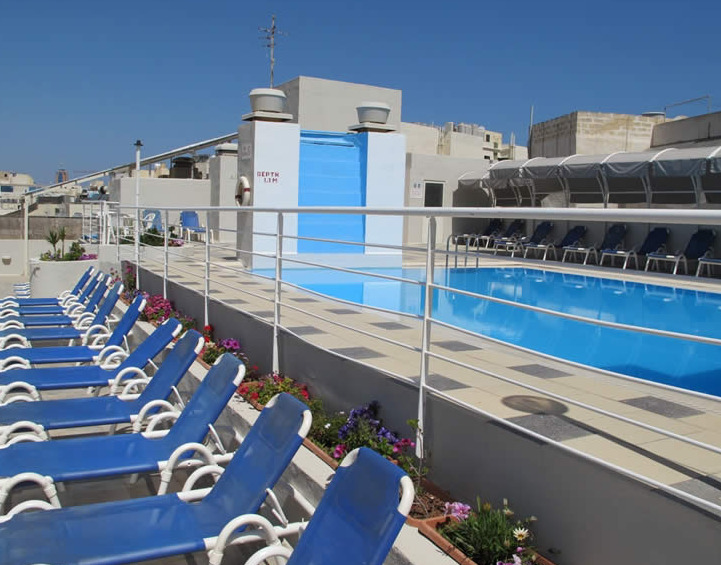 Courtyard By Marriott Sliema Hotel Exterior foto