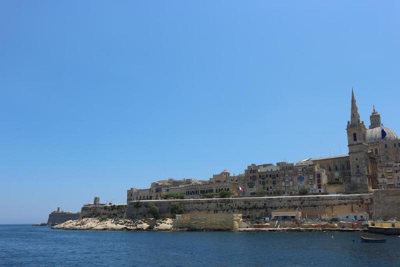 Courtyard By Marriott Sliema Hotel Exterior foto