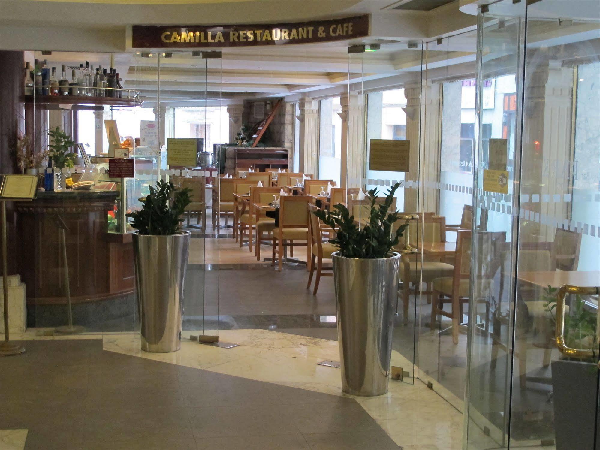 Courtyard By Marriott Sliema Hotel Exterior foto